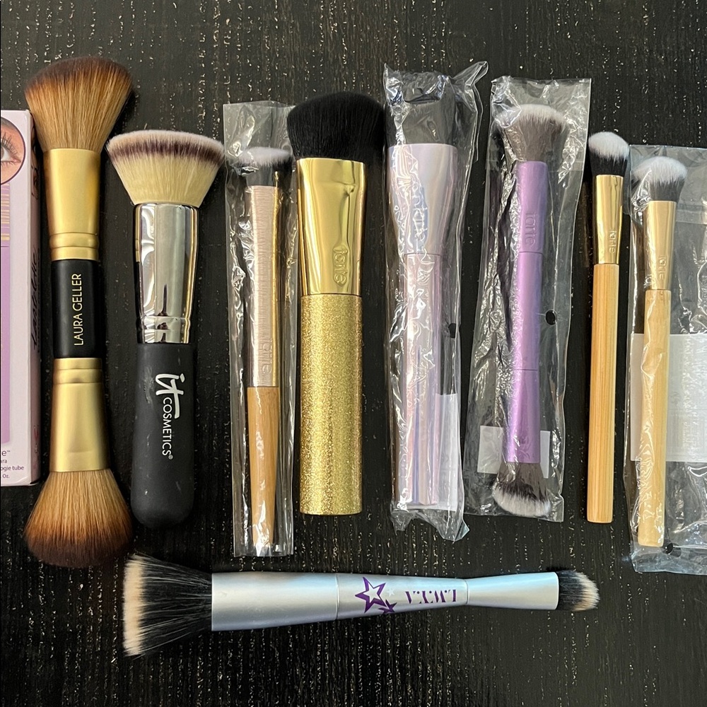 19 piece Beauty Bundle - Picture 2 of 7